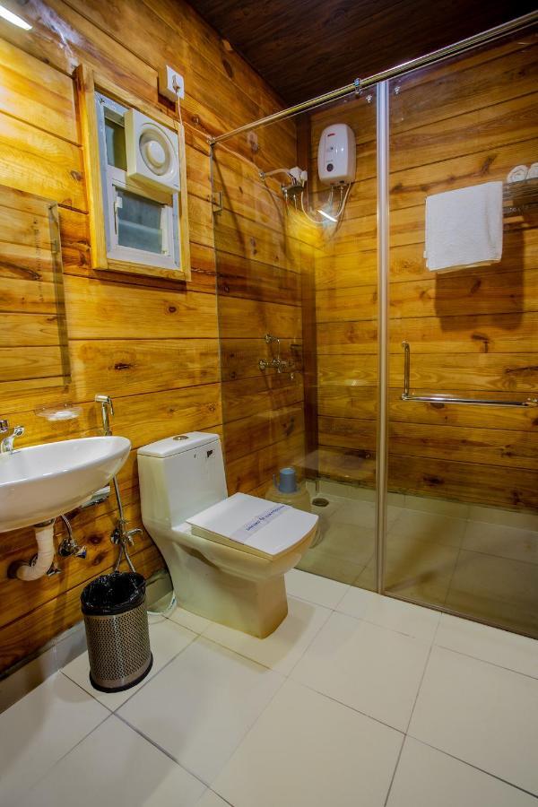 Mariners Bay Beach Resort アランボル エクステリア 写真